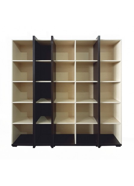 Biblioteca Cordoba , Montreal/ Wenge, 2165 x 300 x 2075mm Biblioteca Cordoba , Montreal/ Wenge, 2165 x 300 x 2075mm