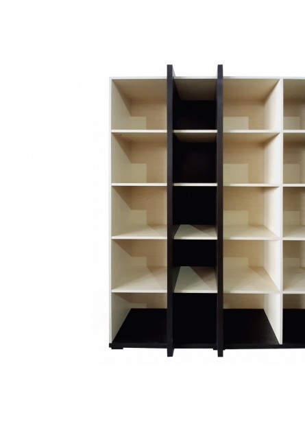 Biblioteca Cordoba , Montreal/ Wenge, 2165 x 300 x 2075mm Biblioteca Cordoba , Montreal/ Wenge, 2165 x 300 x 2075mm